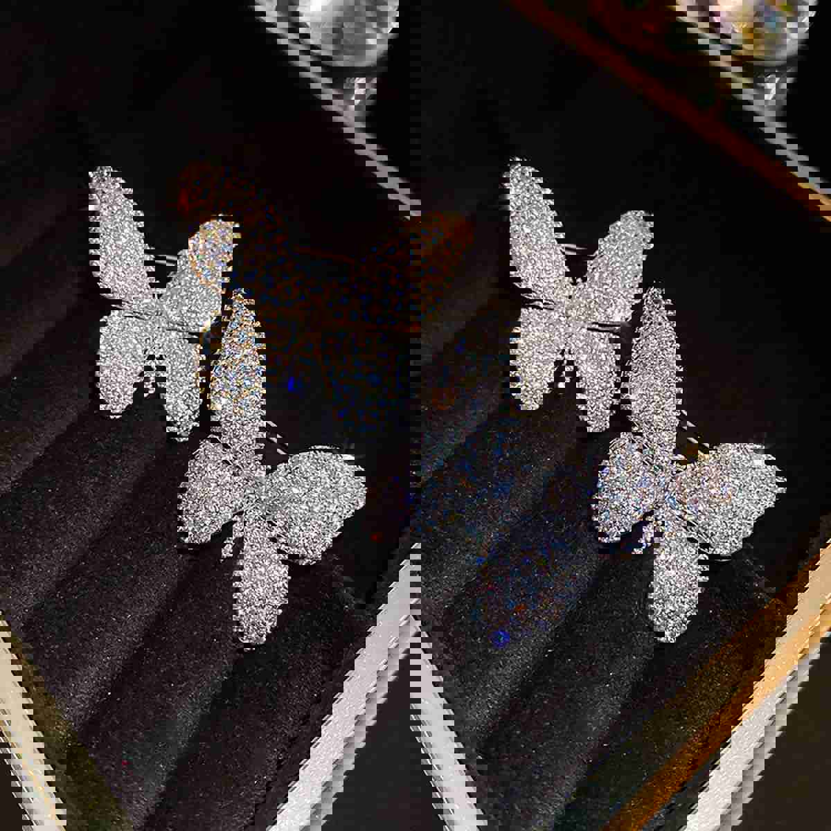 1103309