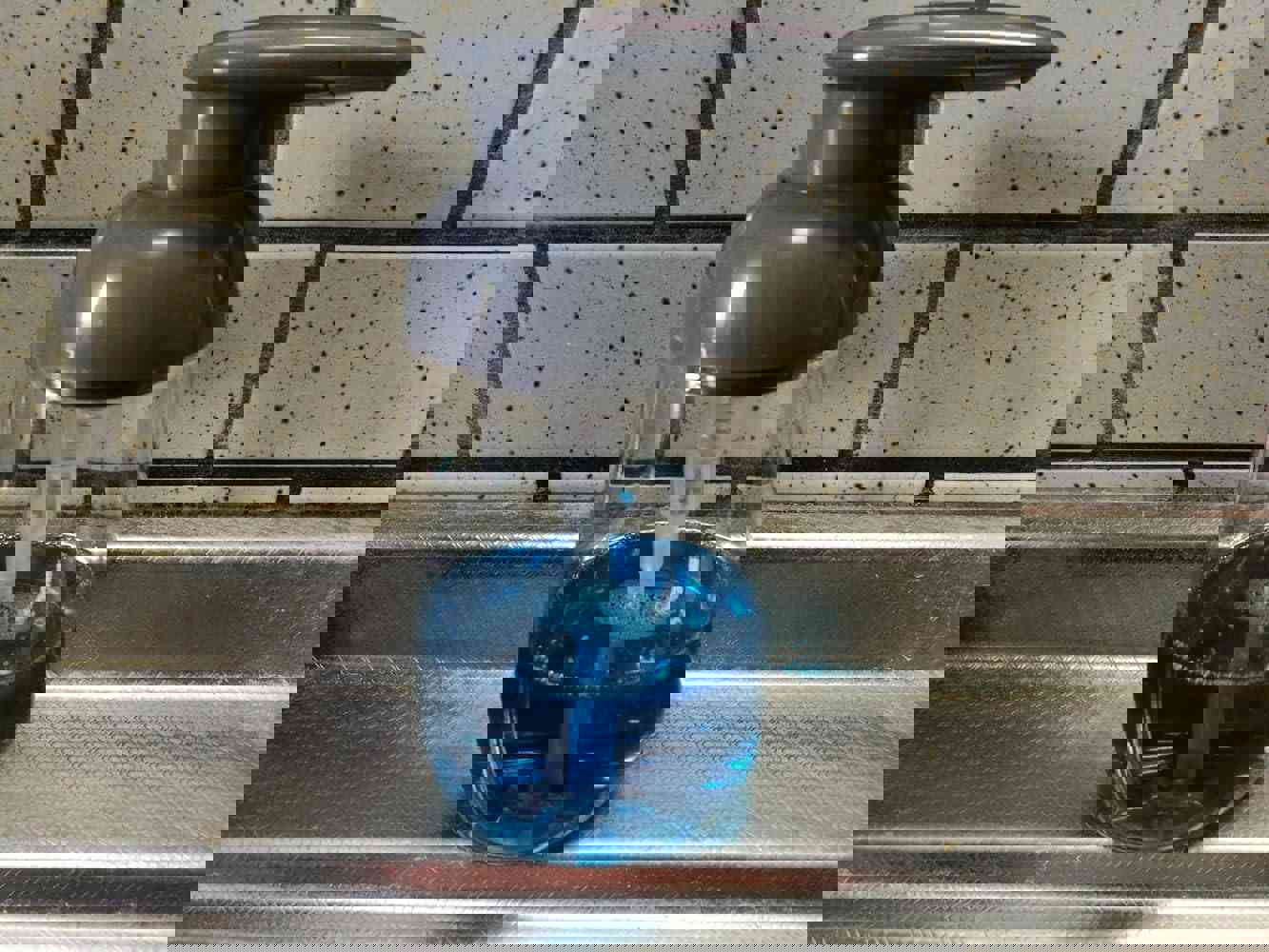 1101276