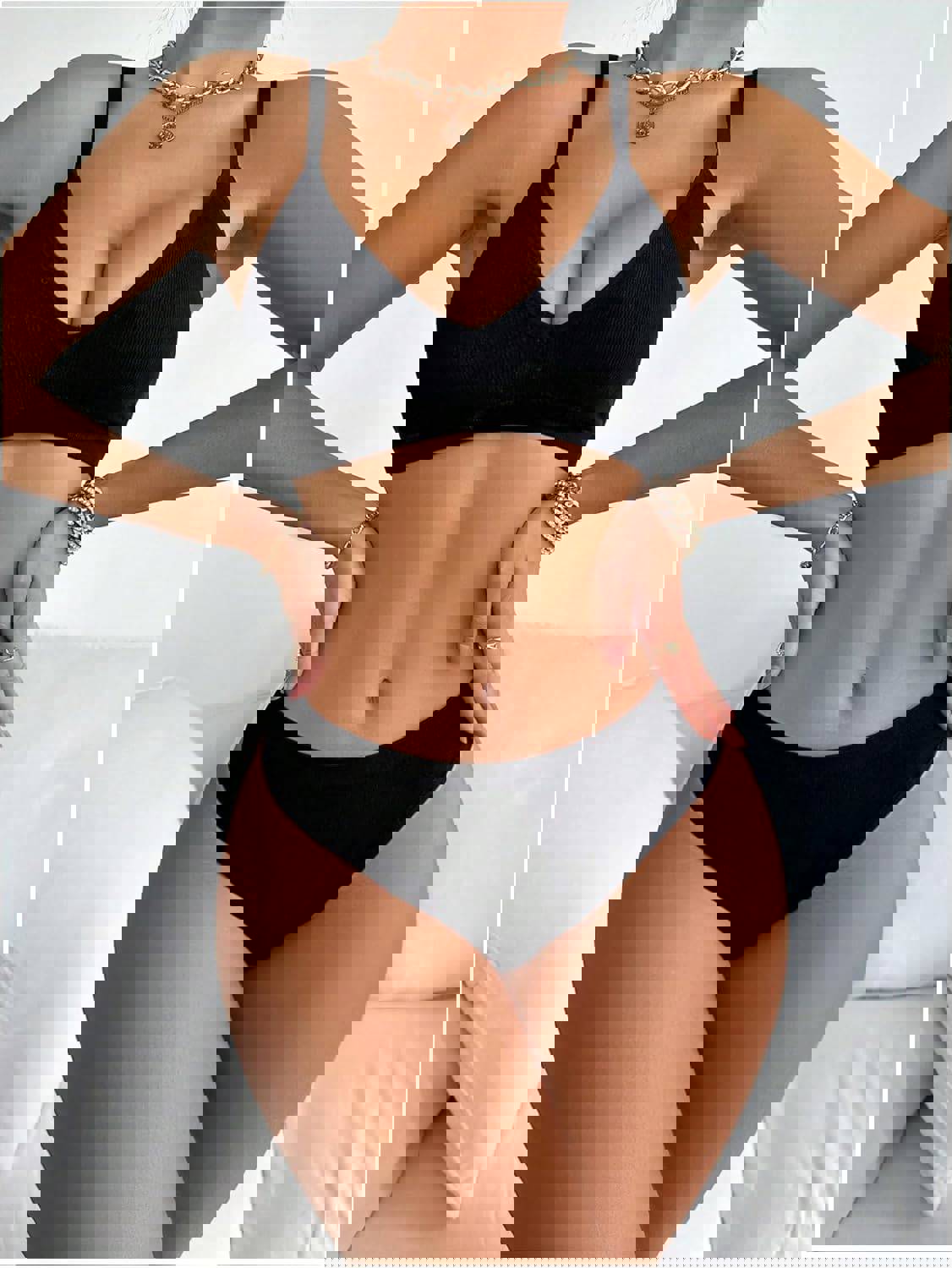 1099847