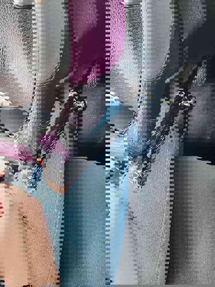 1100184