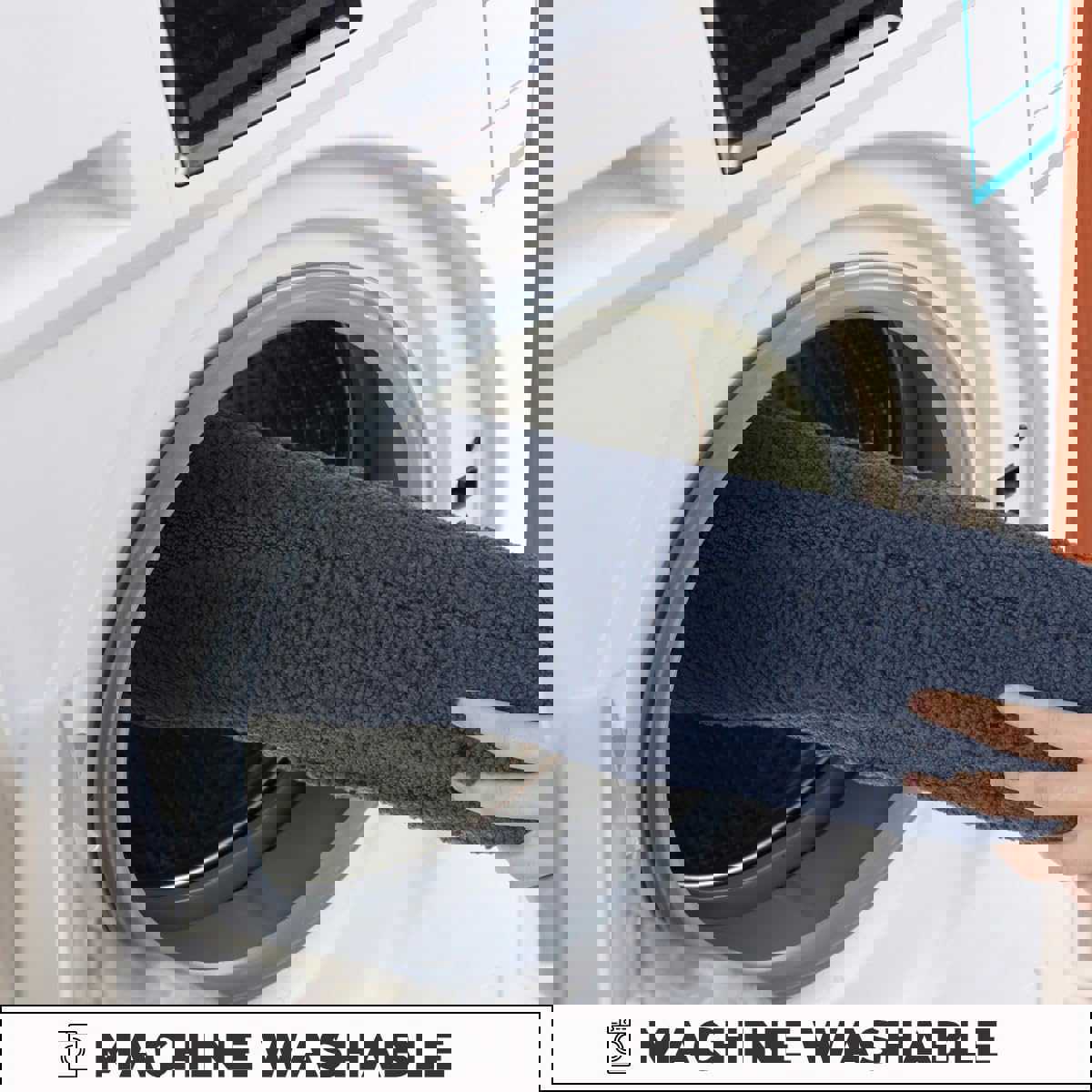 1101340