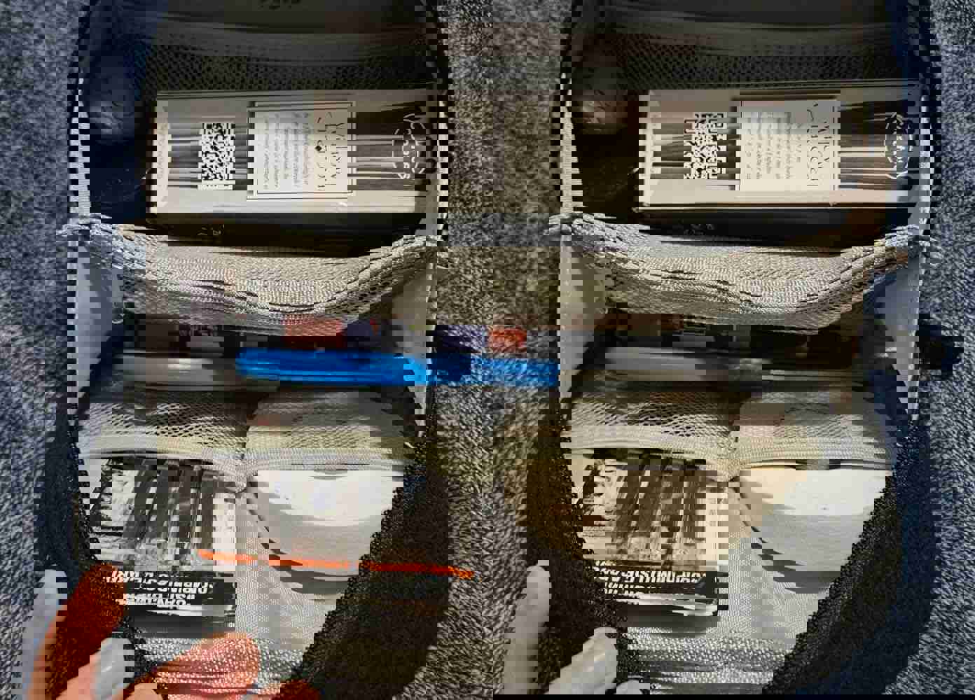 1158408