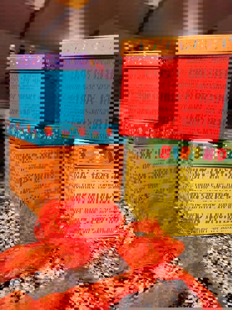 1158137