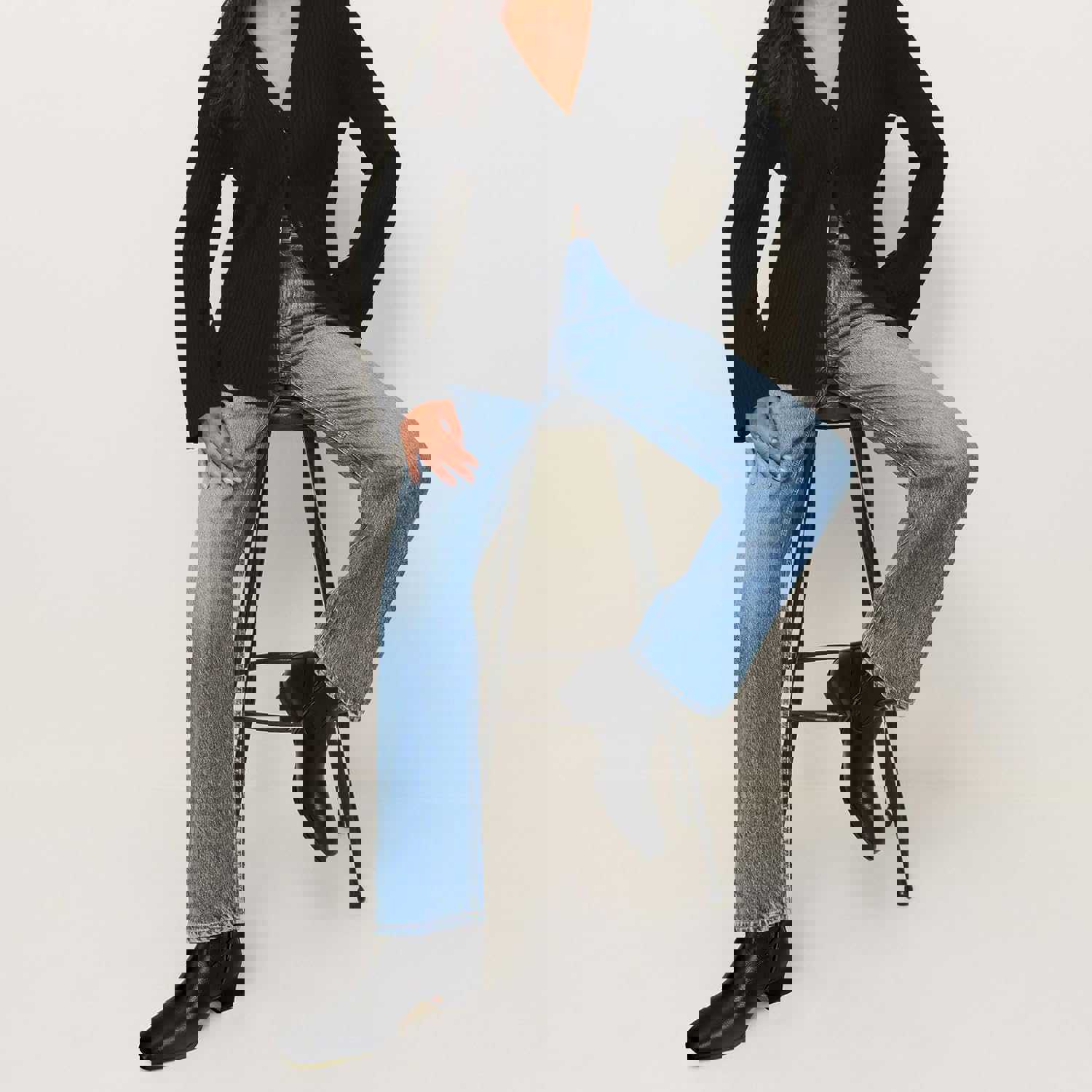 1168972