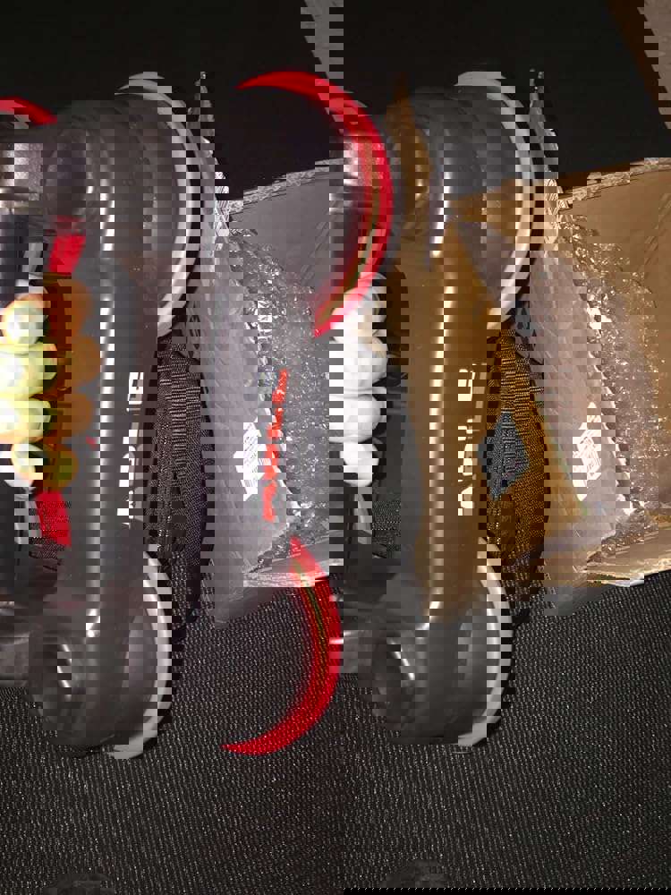 1166173