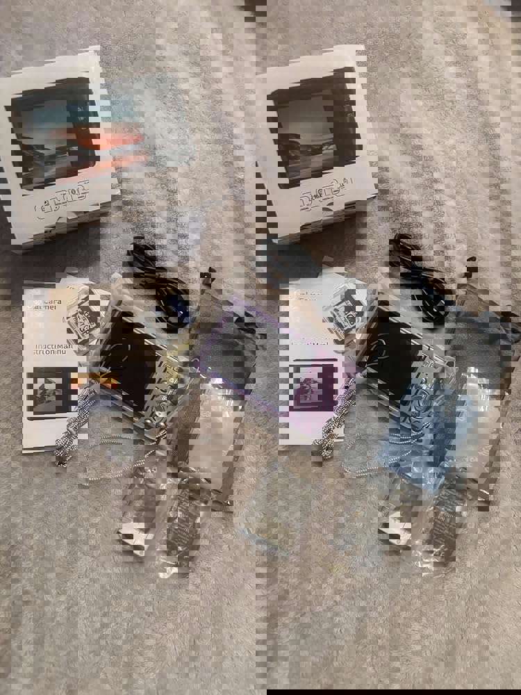 1161426