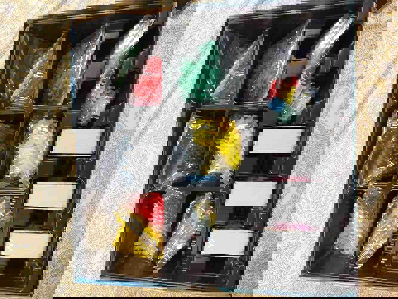 1166894