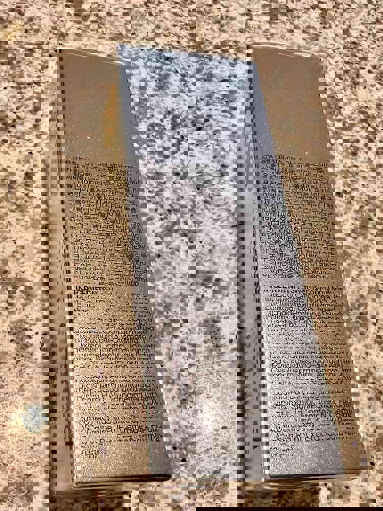 1186130