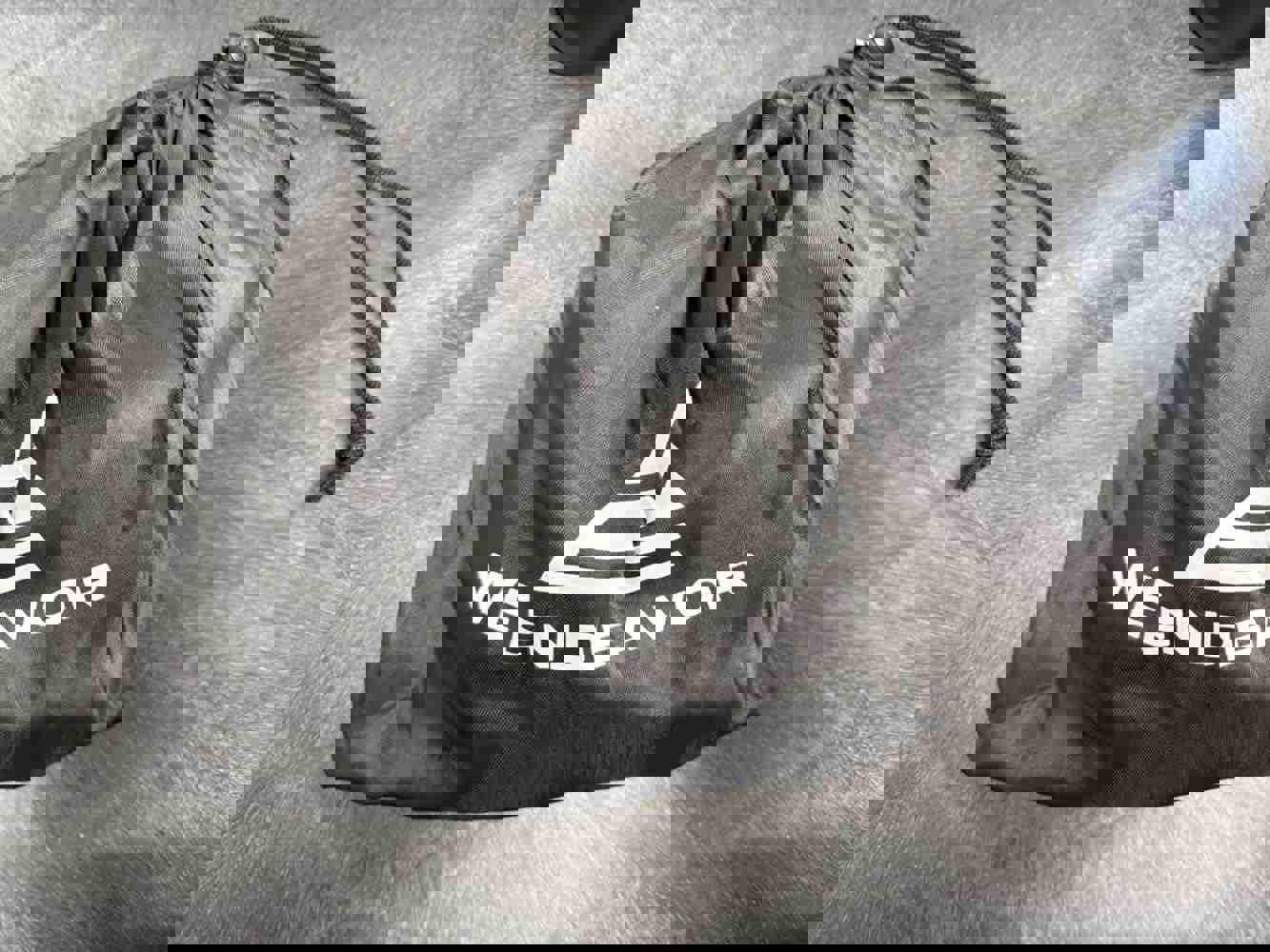 1184773