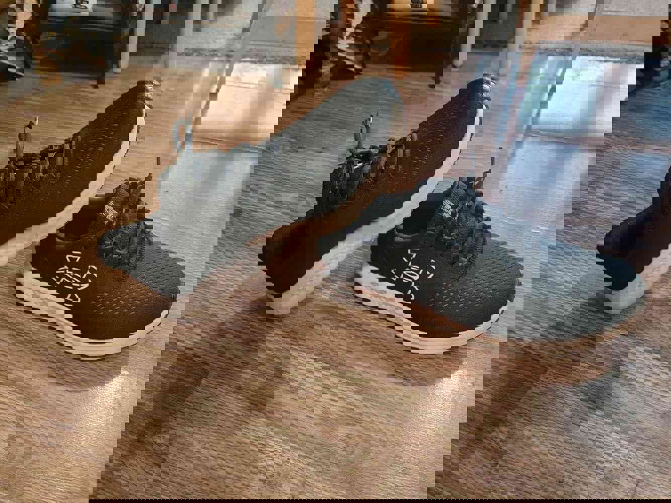 1186088