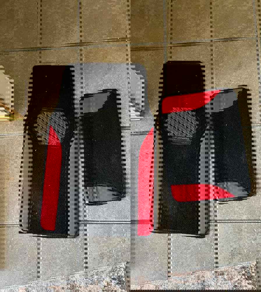 1211101
