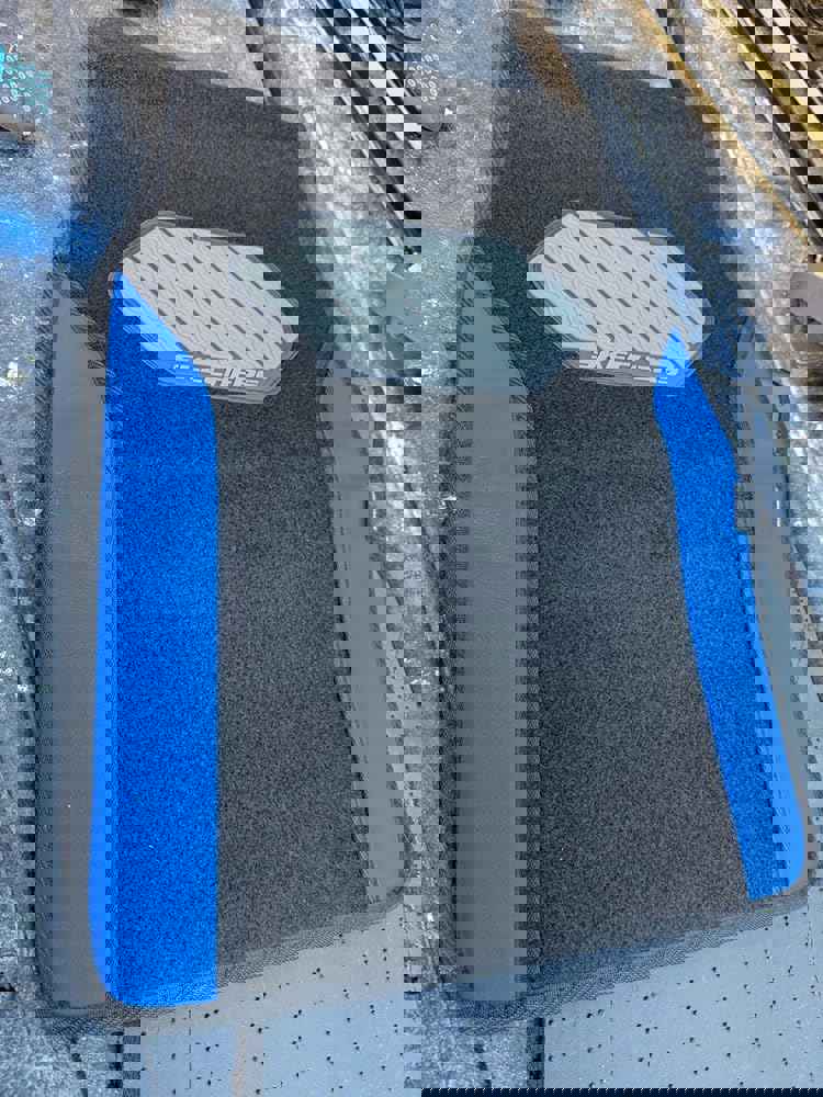 1211096
