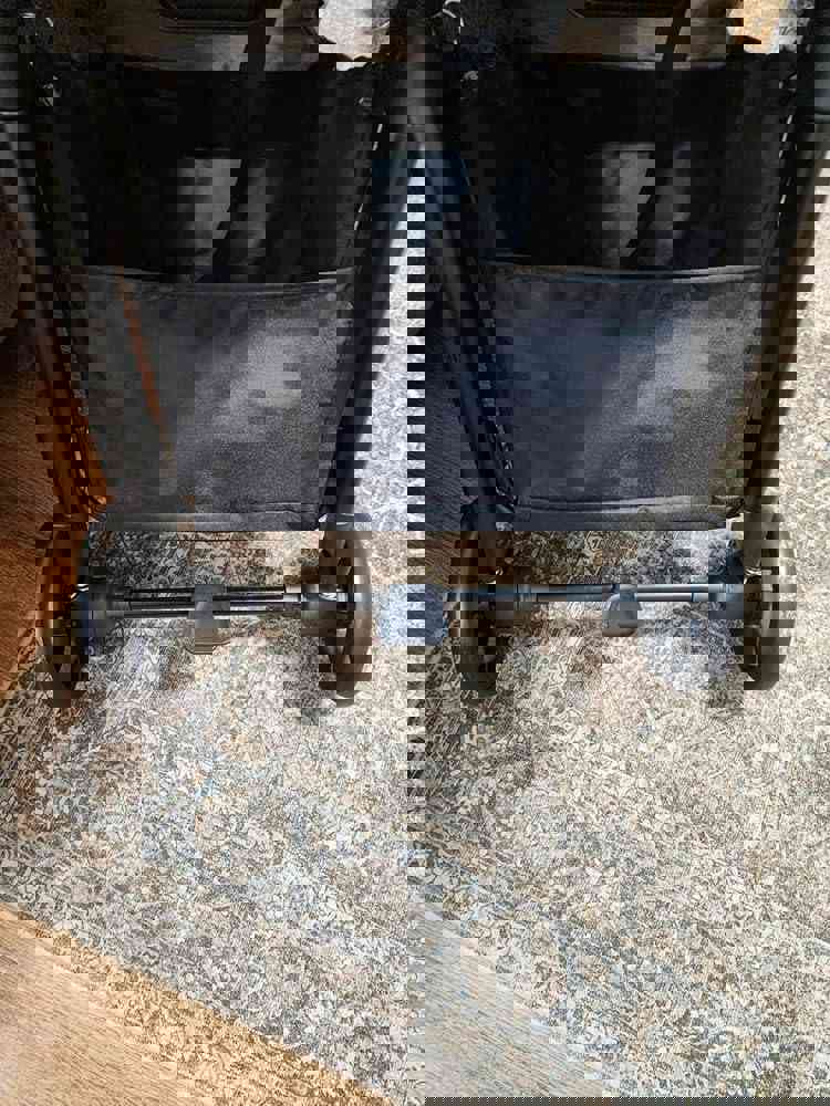 1258468
