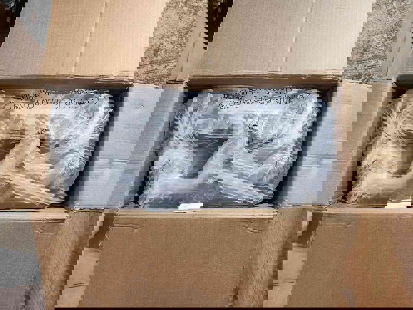 1258457