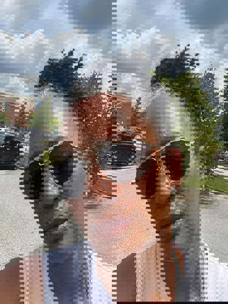 1256107