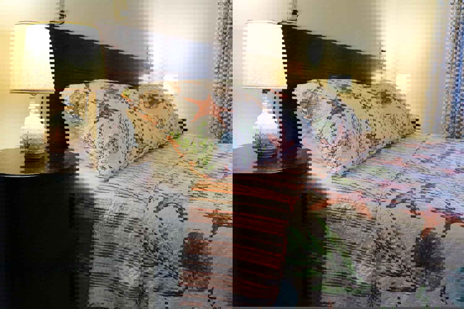 1267605