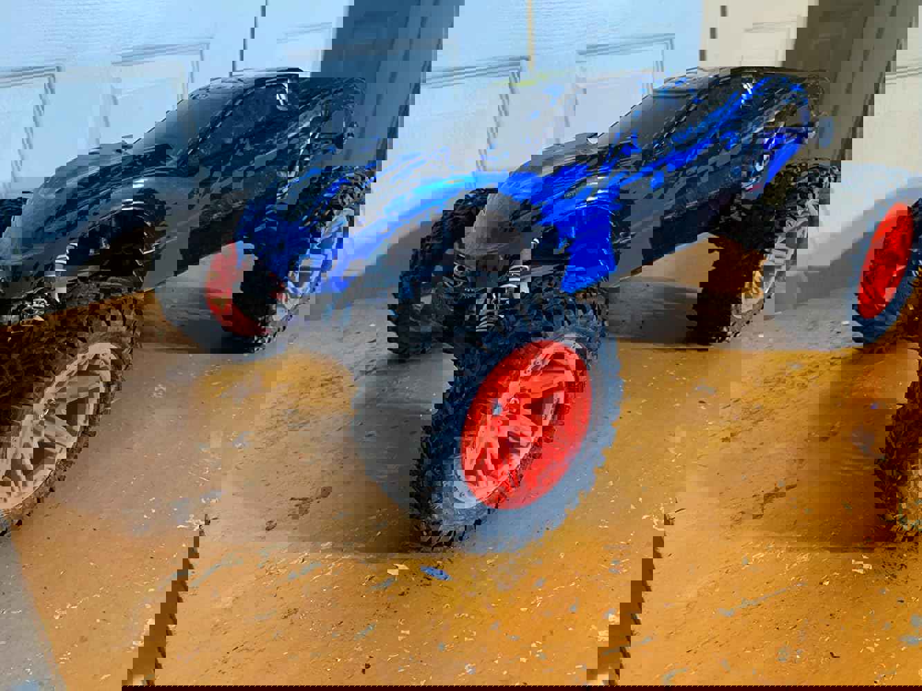 1282087