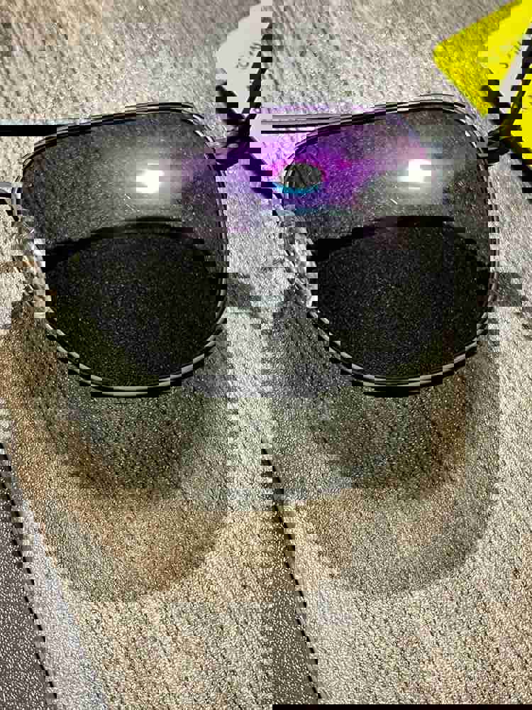 1273561