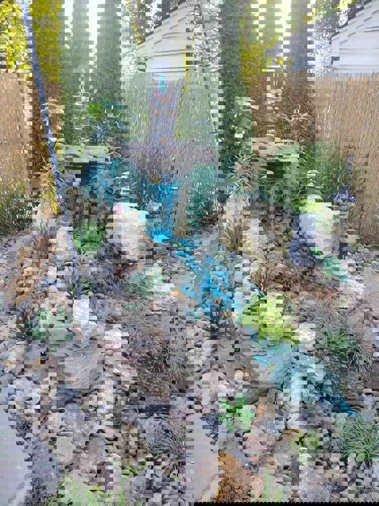1282041