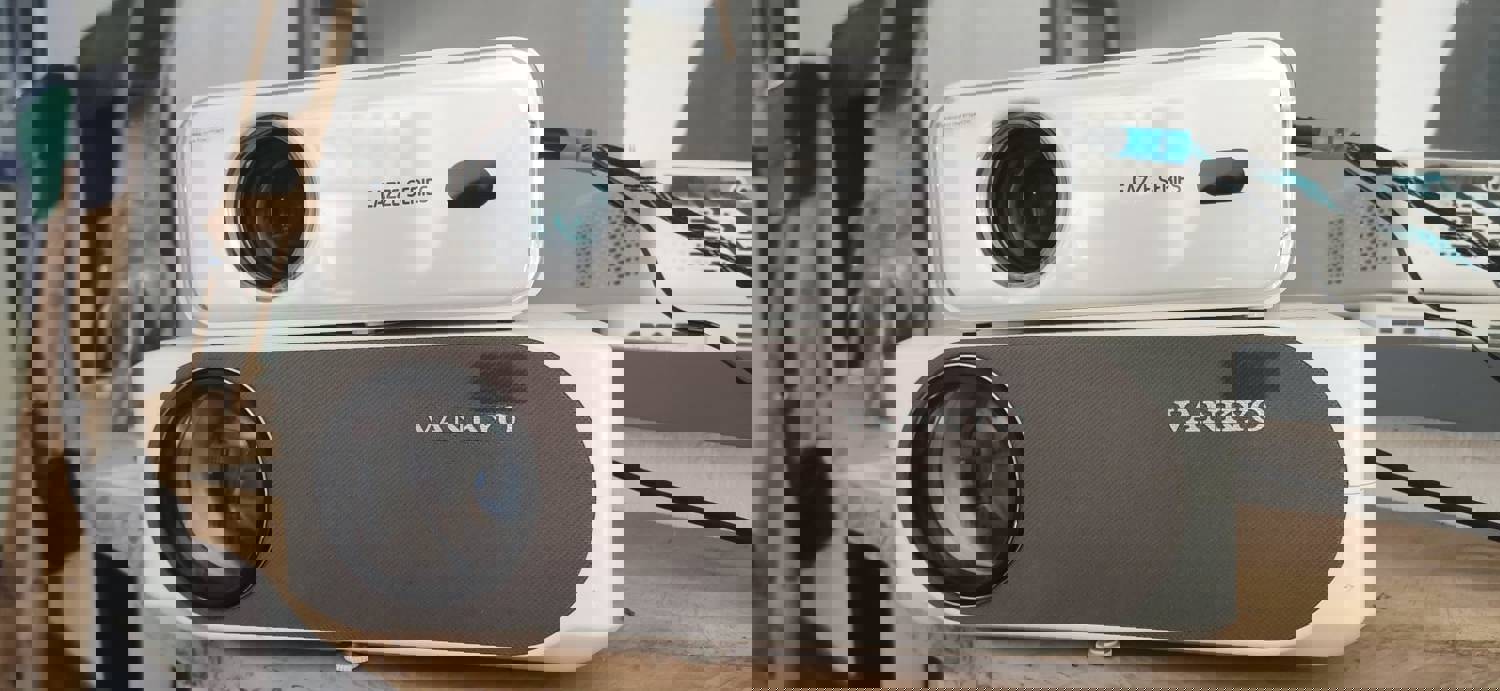 1301354