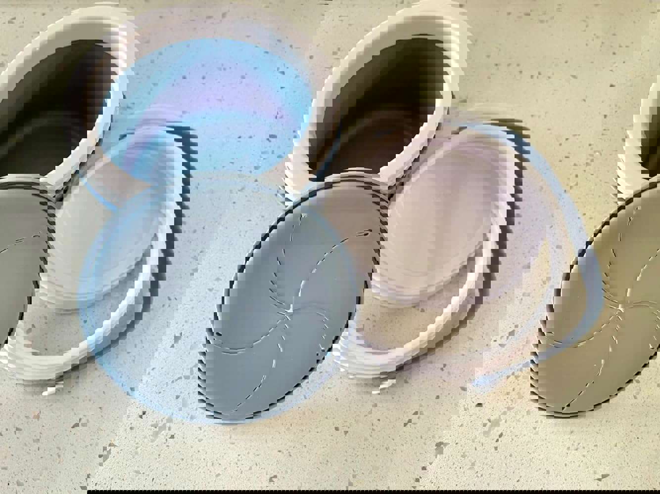 1288543