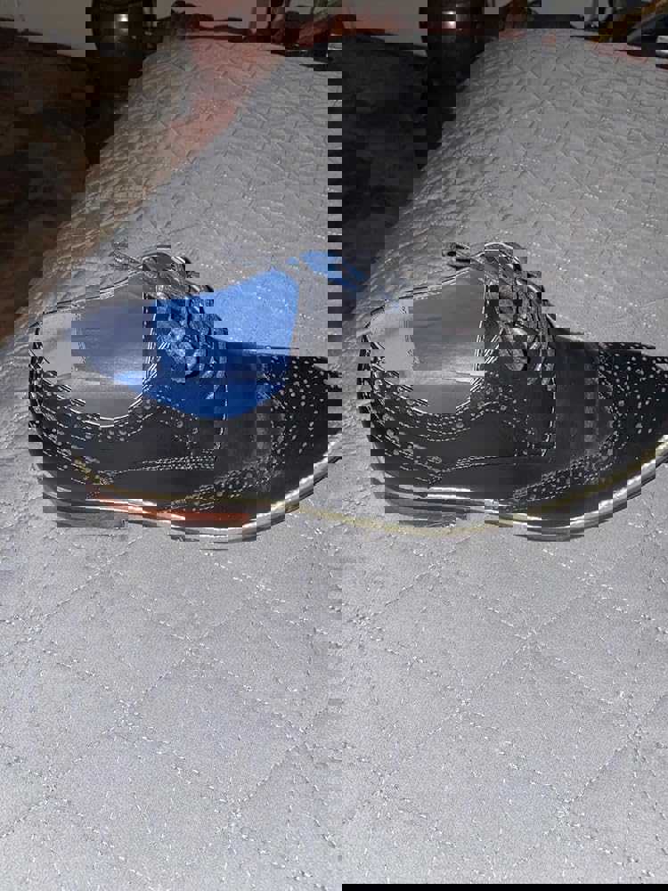 1301147