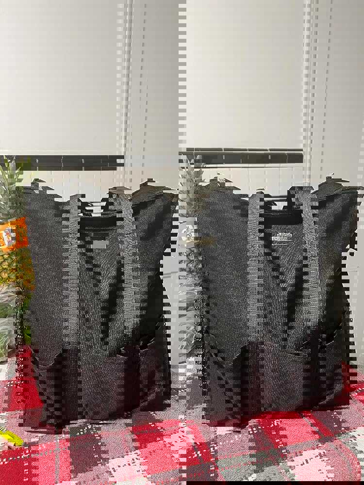 1304846