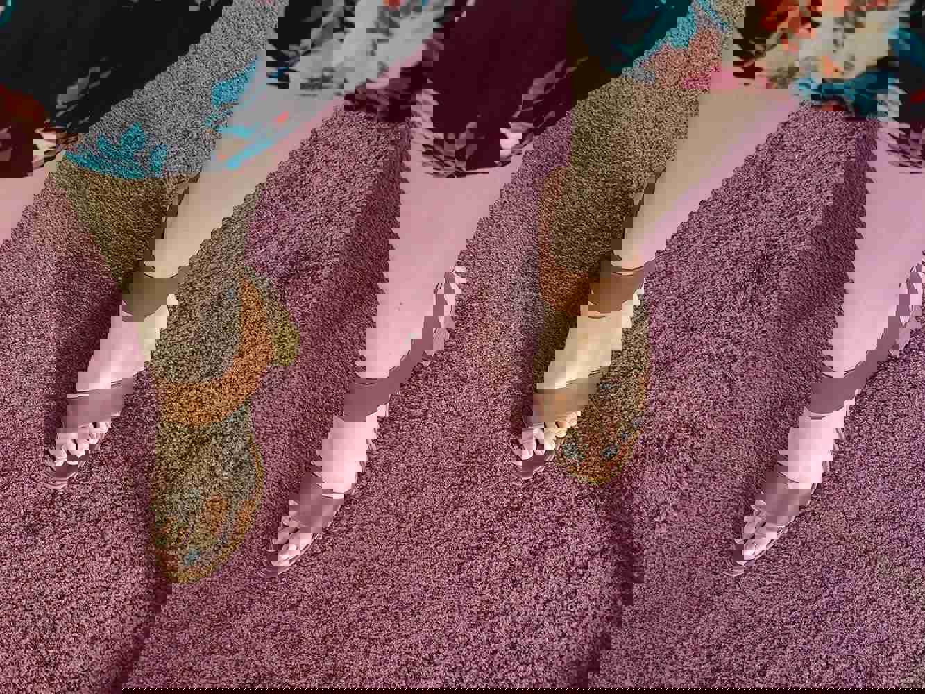 1301102