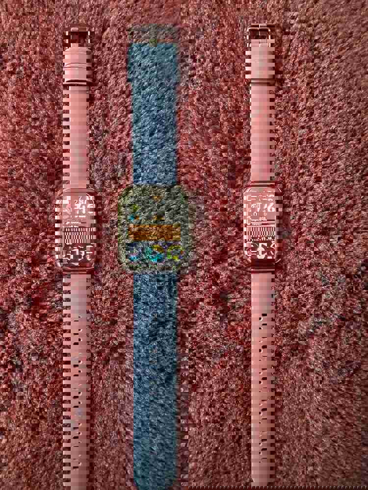 1297818