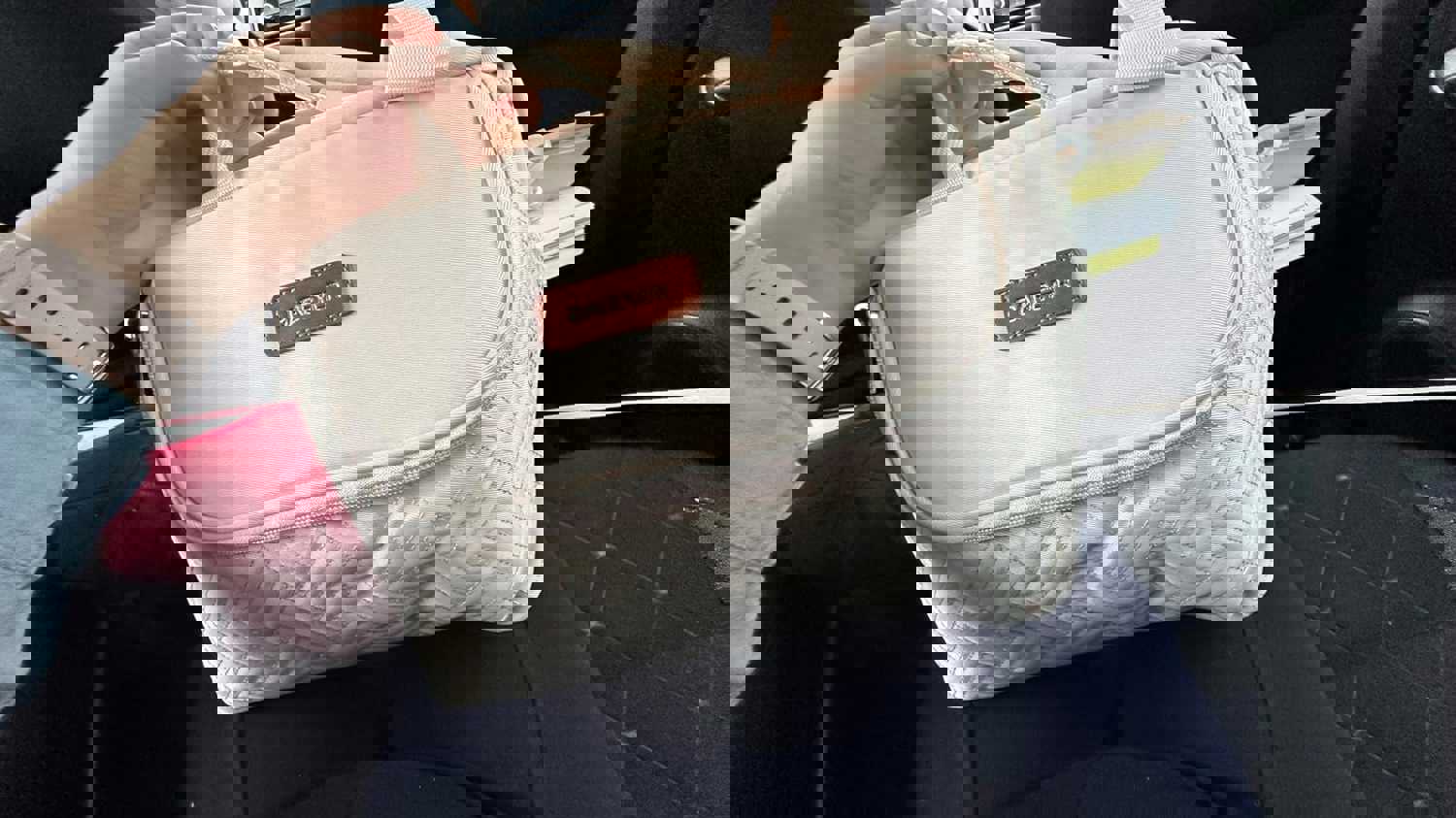 1302357