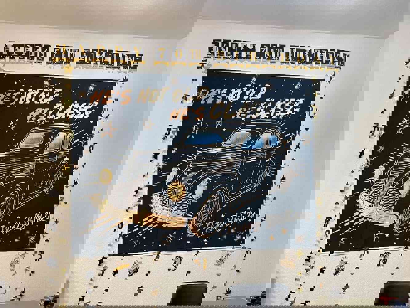 Sensfun Vintage Car Backdrop - A Total Party Game-Changer!