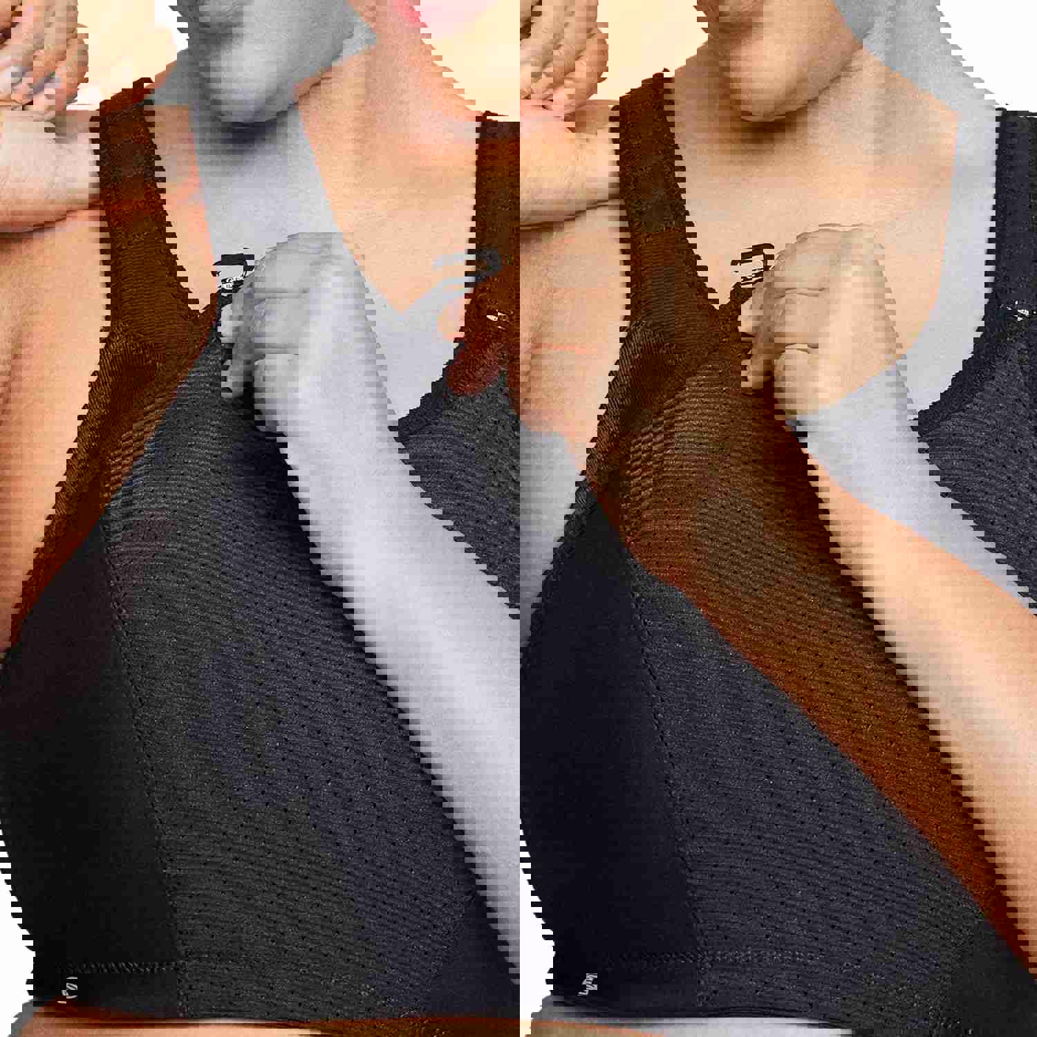 1294856
