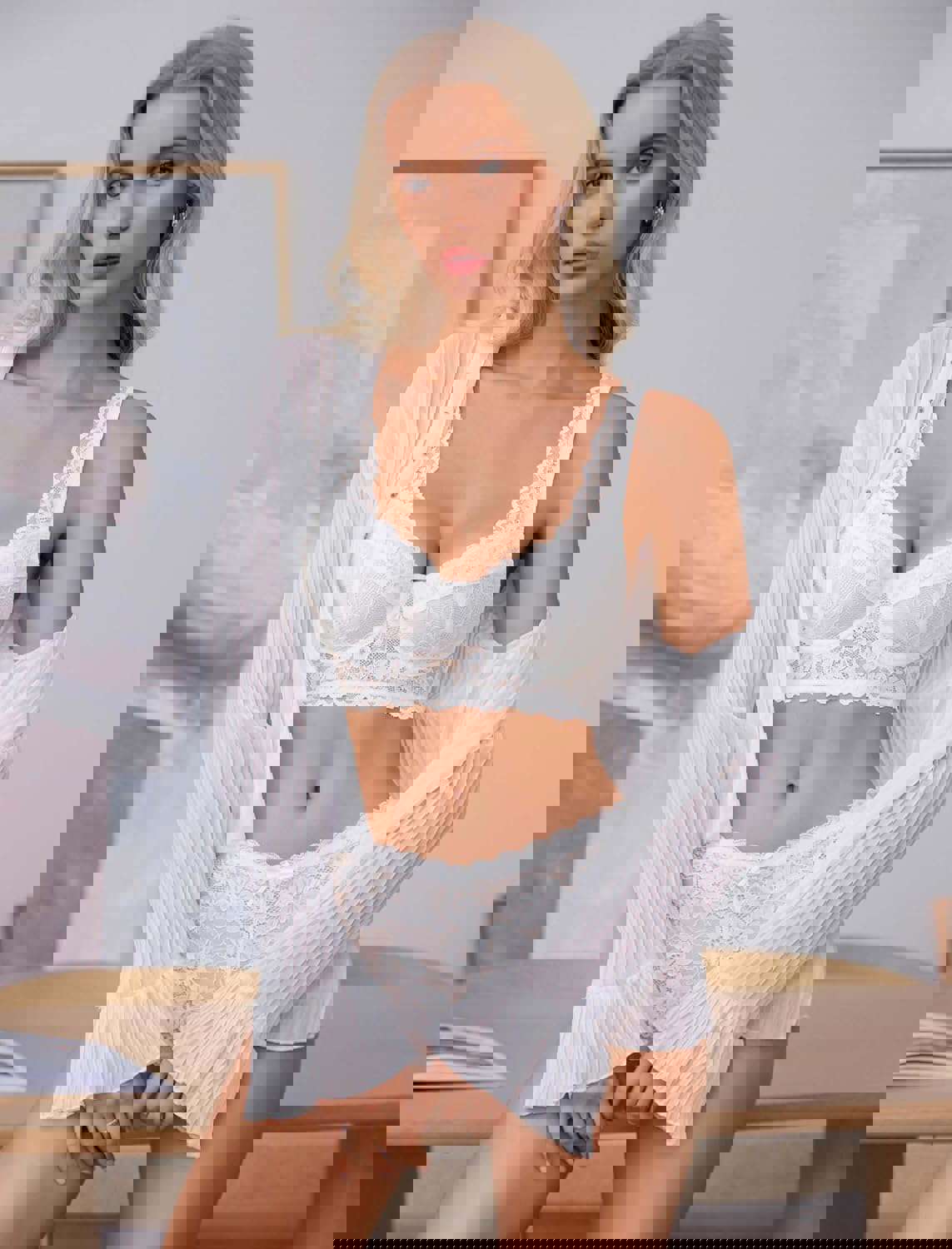 1297774