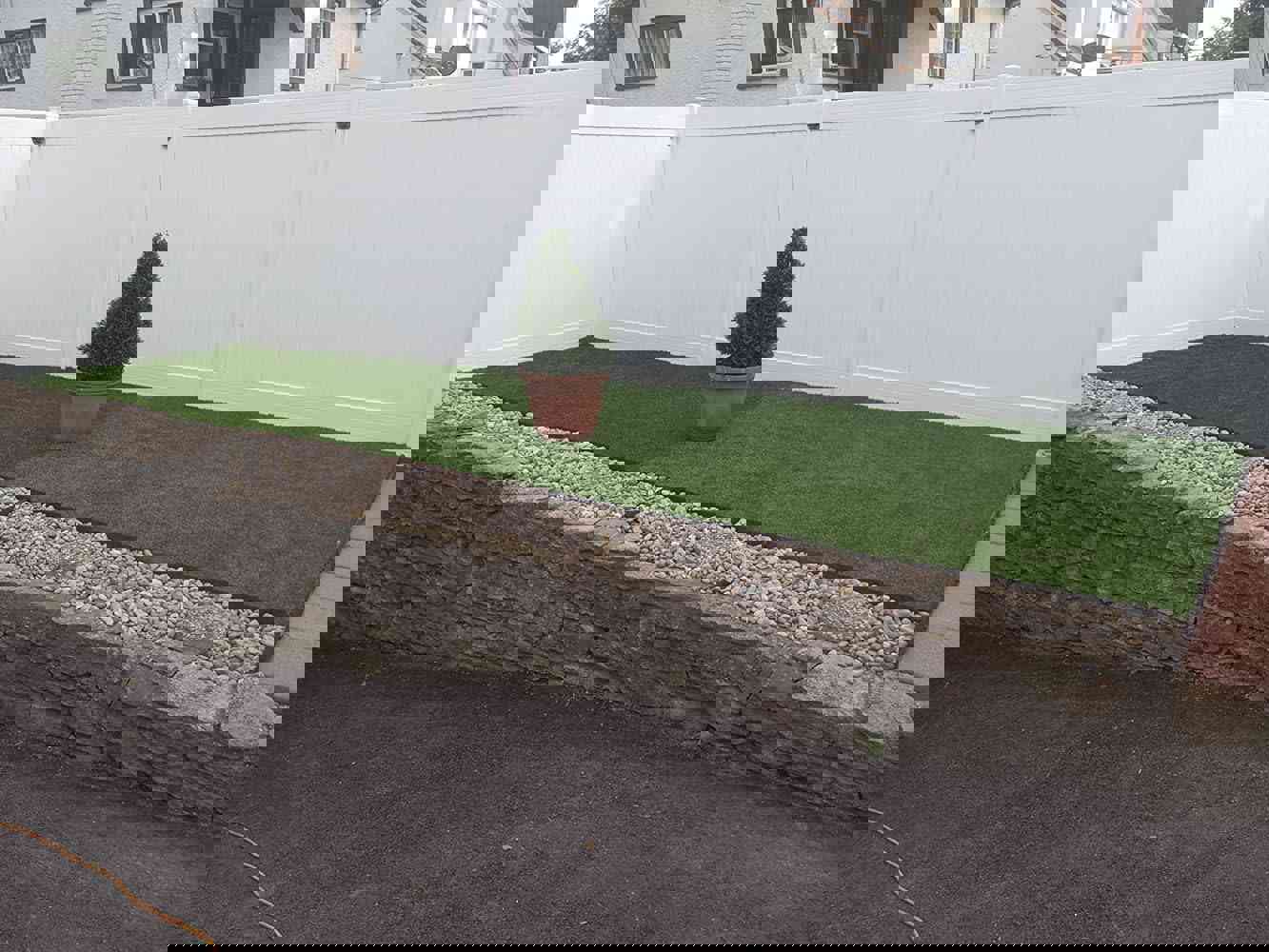 1284949