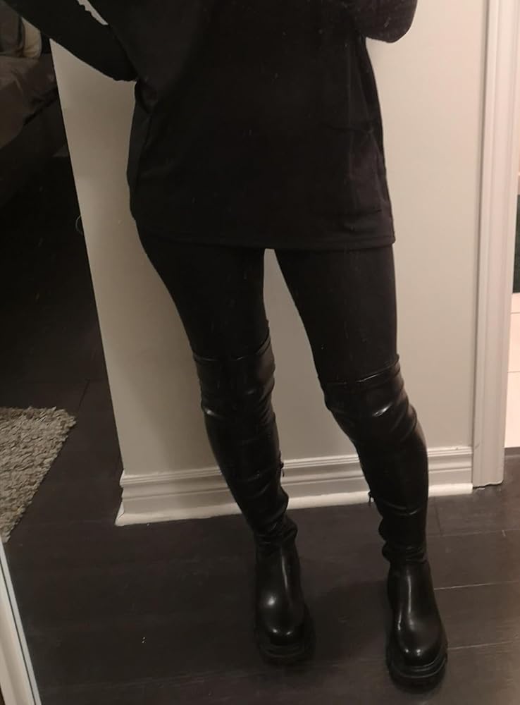 1304361