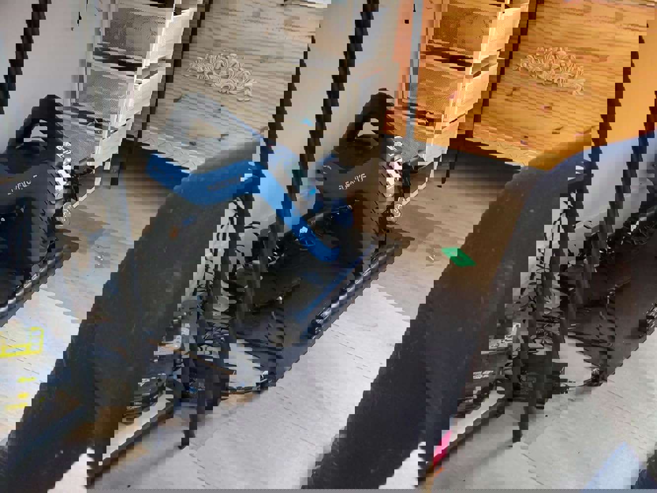 1293583