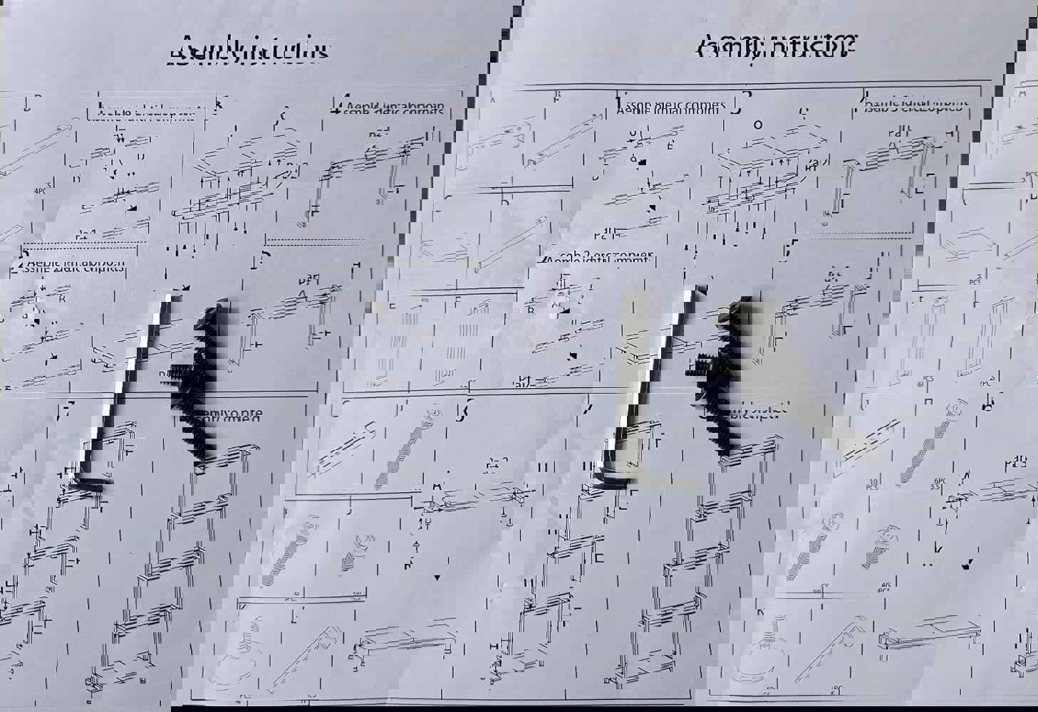 1298993