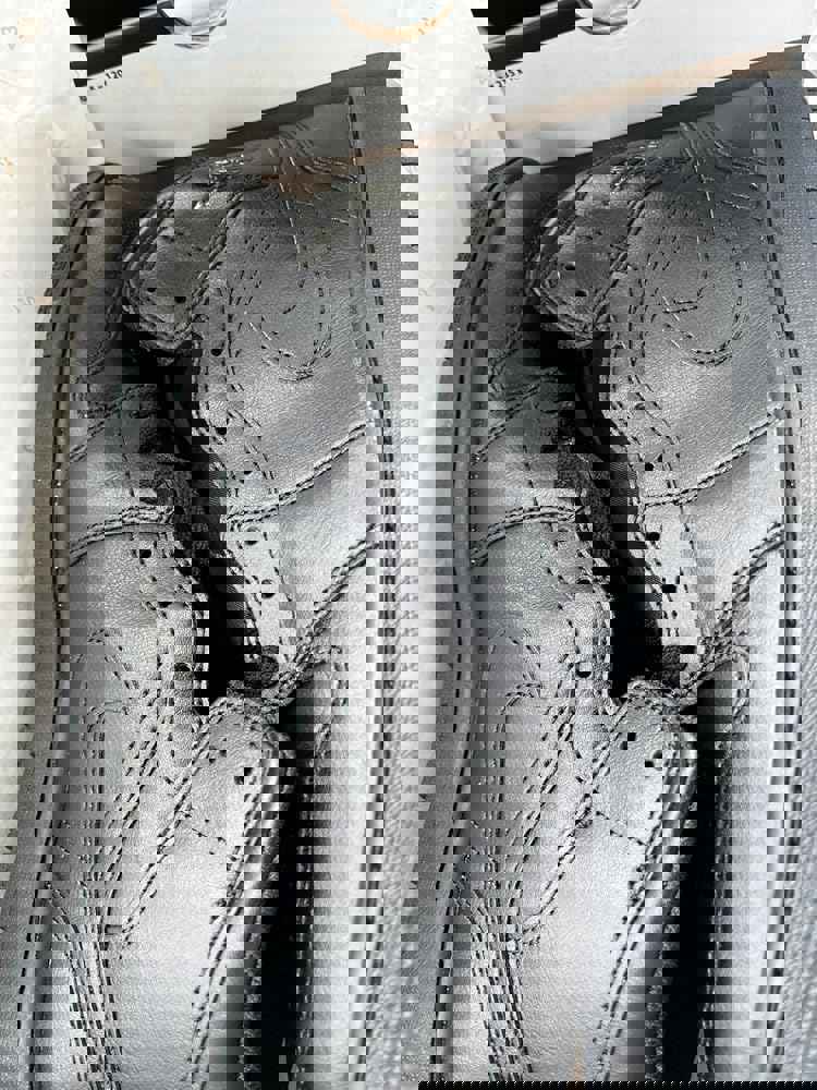 1299613