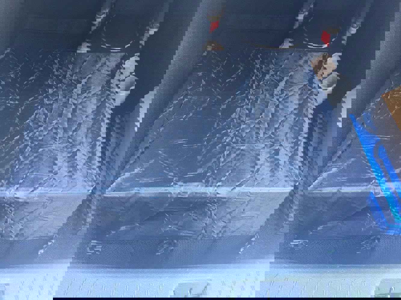 1297040