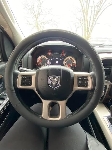 Valleycomfy Microfiber Leather Steering Wheel Cover - A Solid Upgrade!