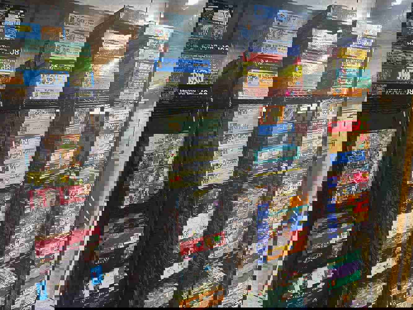 1305356