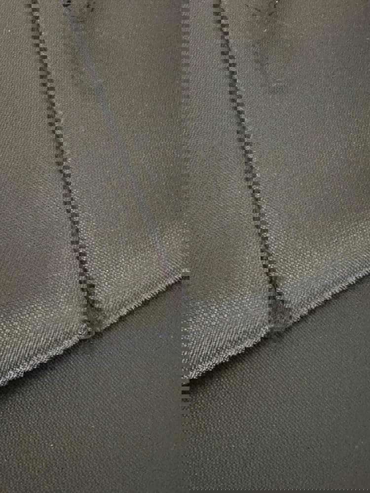 1307100