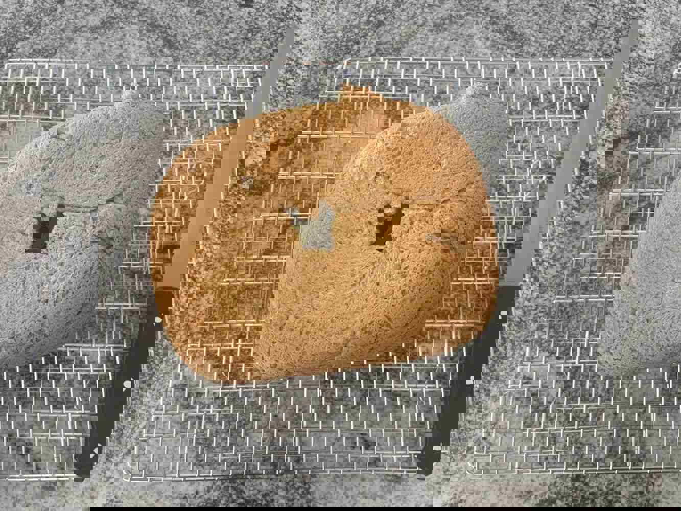 1294048