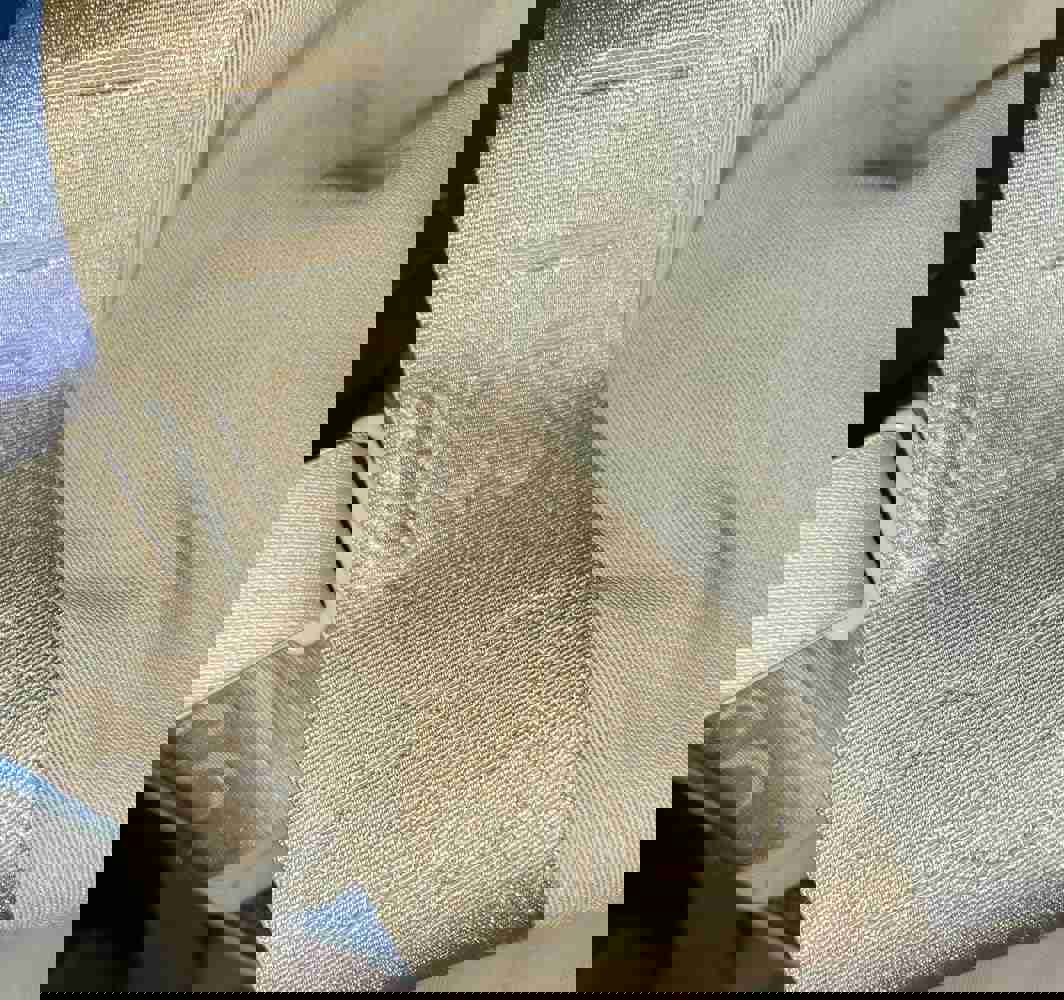 1310936