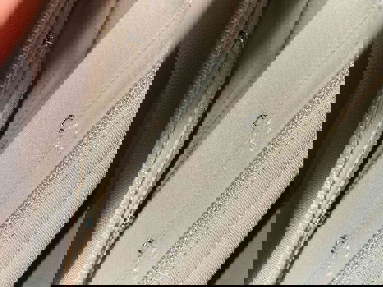 1310937