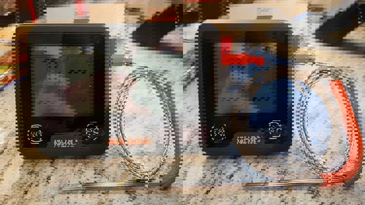 1308581
