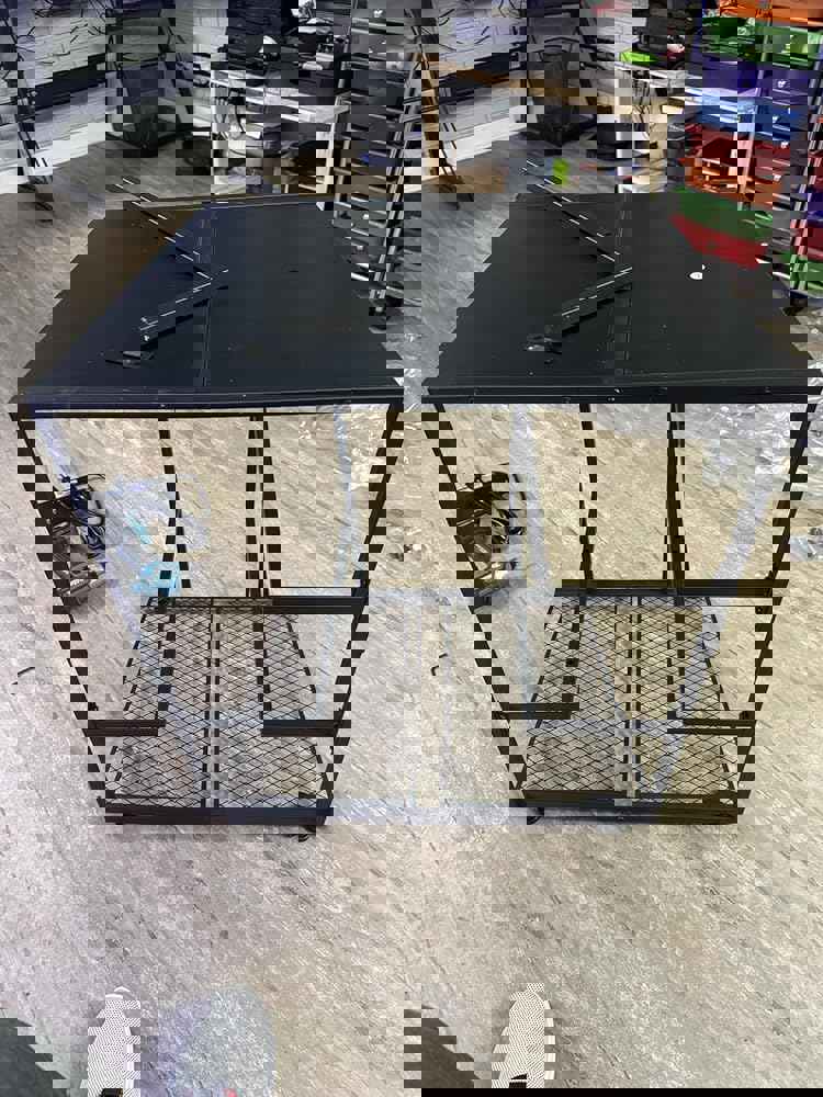 1308644