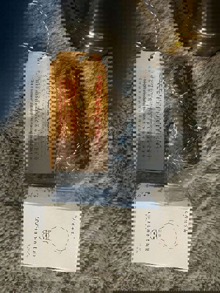 1308656