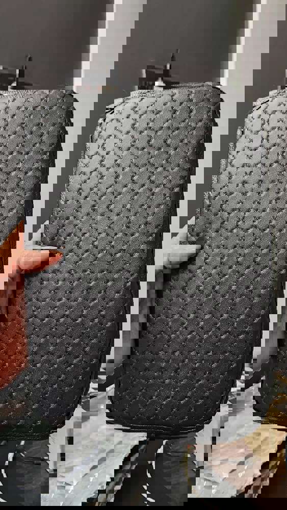 1315572