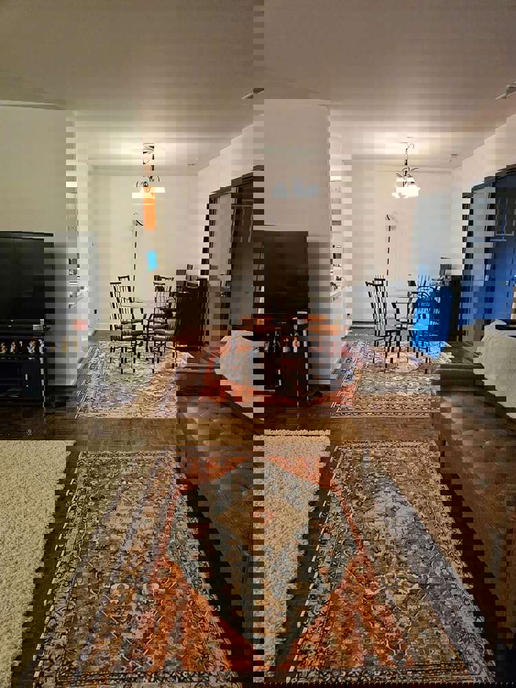 1315381